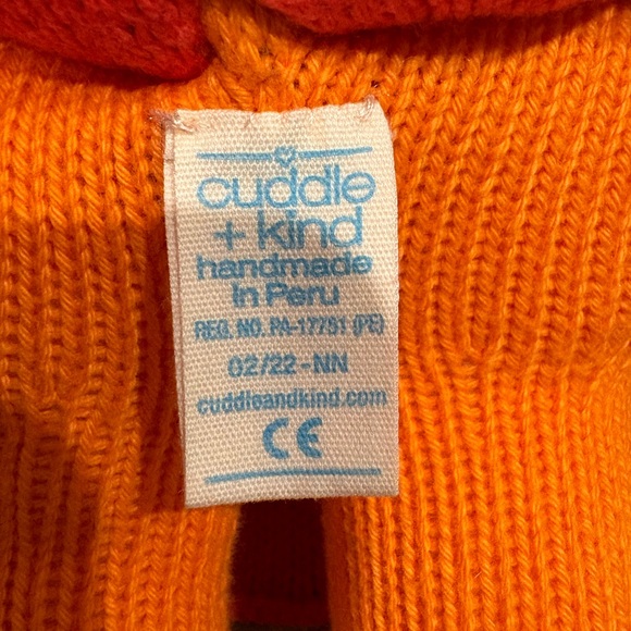 Cuddle + Kind Saddie the Fox 20 in - Picture 5 of 5